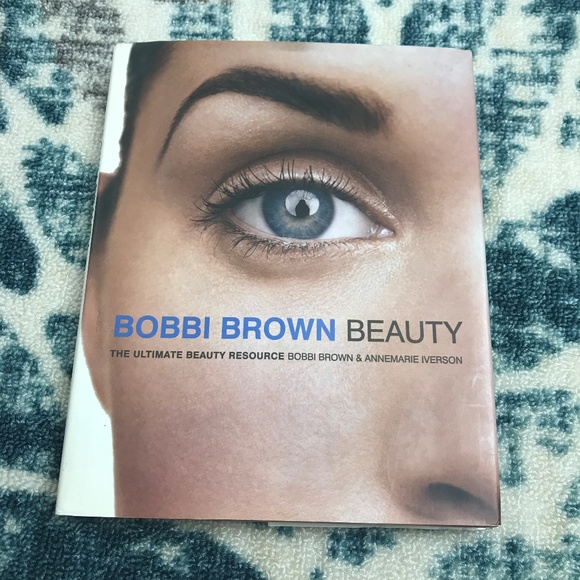 Bobbi Brown Other - Bobbi Brown Beauty Makeup Book